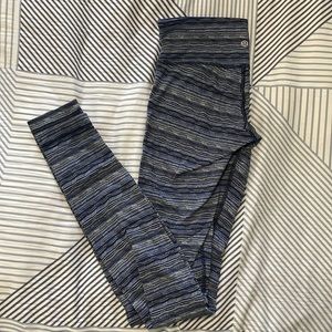 Lululemon leggings | Blue stripe pattern